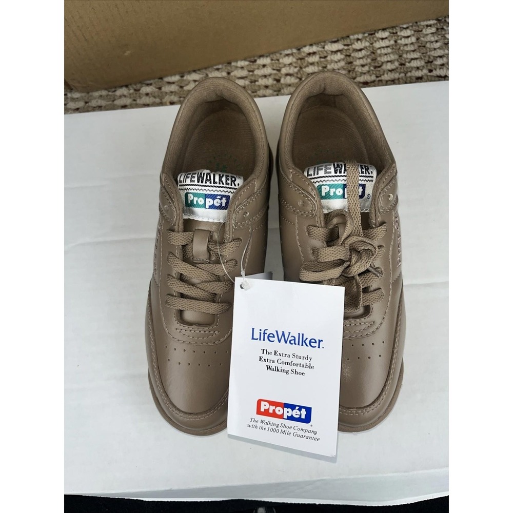 Propet  White Life Walker Womens Comfort Walking Shoes Leather Size 5.5